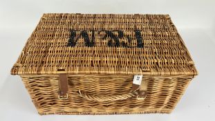 A FORTNUM & MASON WICKER HAMPER / PICNIC BASKET.