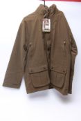 NEW MENS HUNTSBURY HEDGEROW CLASSIC HUNTING JACKET WITH LABELS, SIZE XXL, R.R.