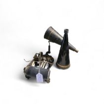 A late Victorian Puck Lyre phonograph cylinder pla