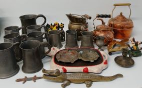 2 copper kettles, brass trivet, pewter tankards etc.