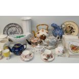 Selection of mixed ceramics including Sylvac & Arthur Wood