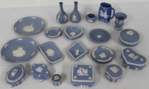 Selection of jasperware, 1988 & 1989 Christmas plates, various trinket pots, dishes and vases