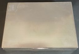 Mappin & Webb silver cigarette box, London 1935 with Art Deco engine turned decoration and