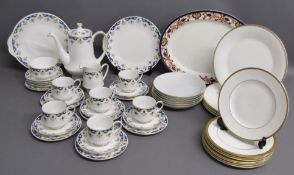 Royal Doulton Gold Concorde plates 27cm, Wedgwood California plates 21cm, Rosenthal Thomas bowls,