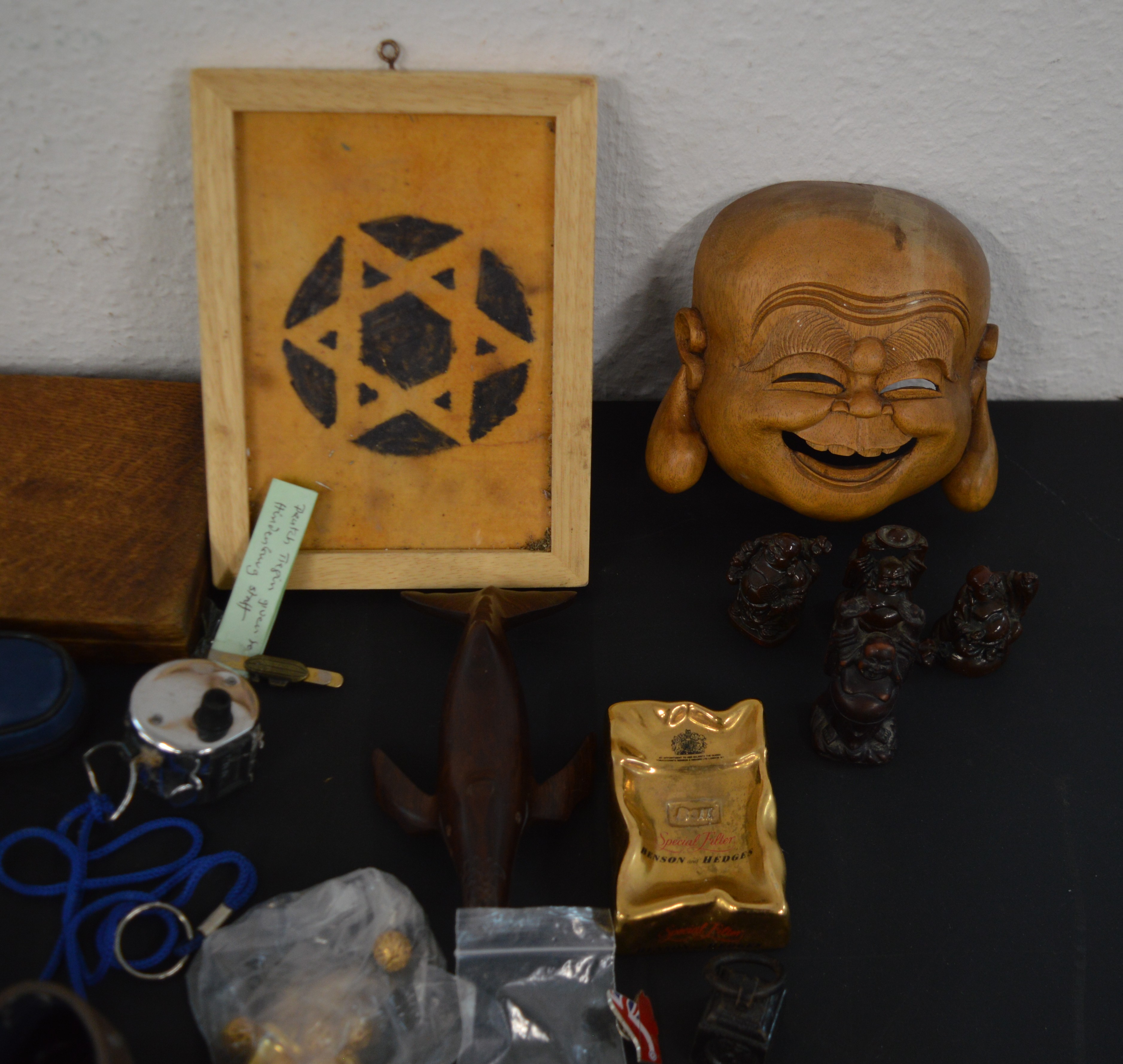 Selection of small ornaments and decorations, includes boot figures, Turner prize submission (!), - Image 5 of 5