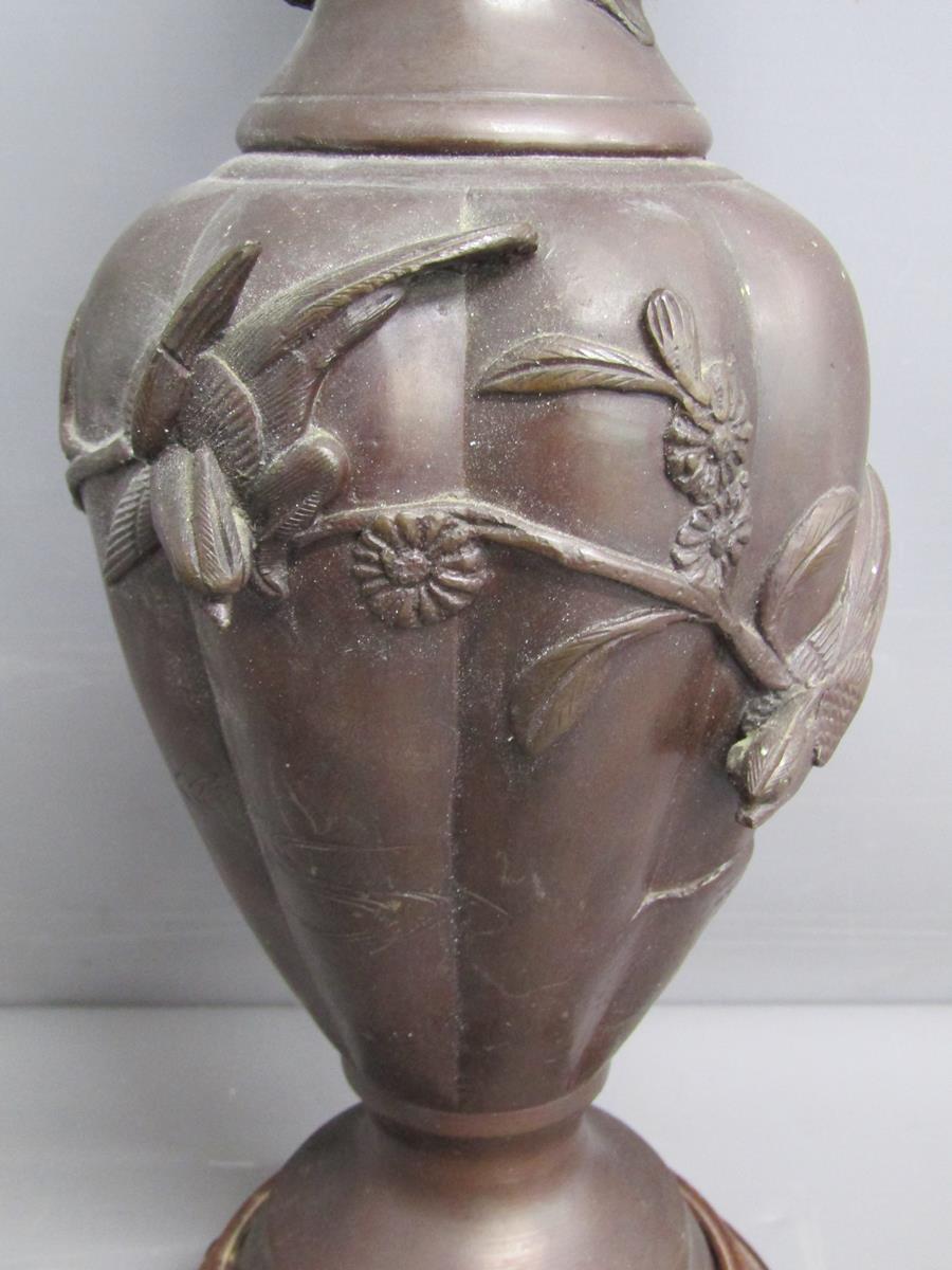 Pair Japanese Meiji period bronze vases decorated with relief decoration of birds and flowers - - Image 10 of 12