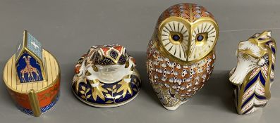 Four Royal Crown Derby paperweights: frog (gold stopper), owl (gold stopper), seahorse (silver
