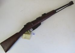 A deactivated Carcano M91/38 6.