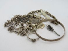 A quantity of assorted silver and white metal jewellery, 42g.