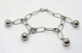 A 925 silver bracelet.