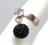 A 925 silvre ring size N.