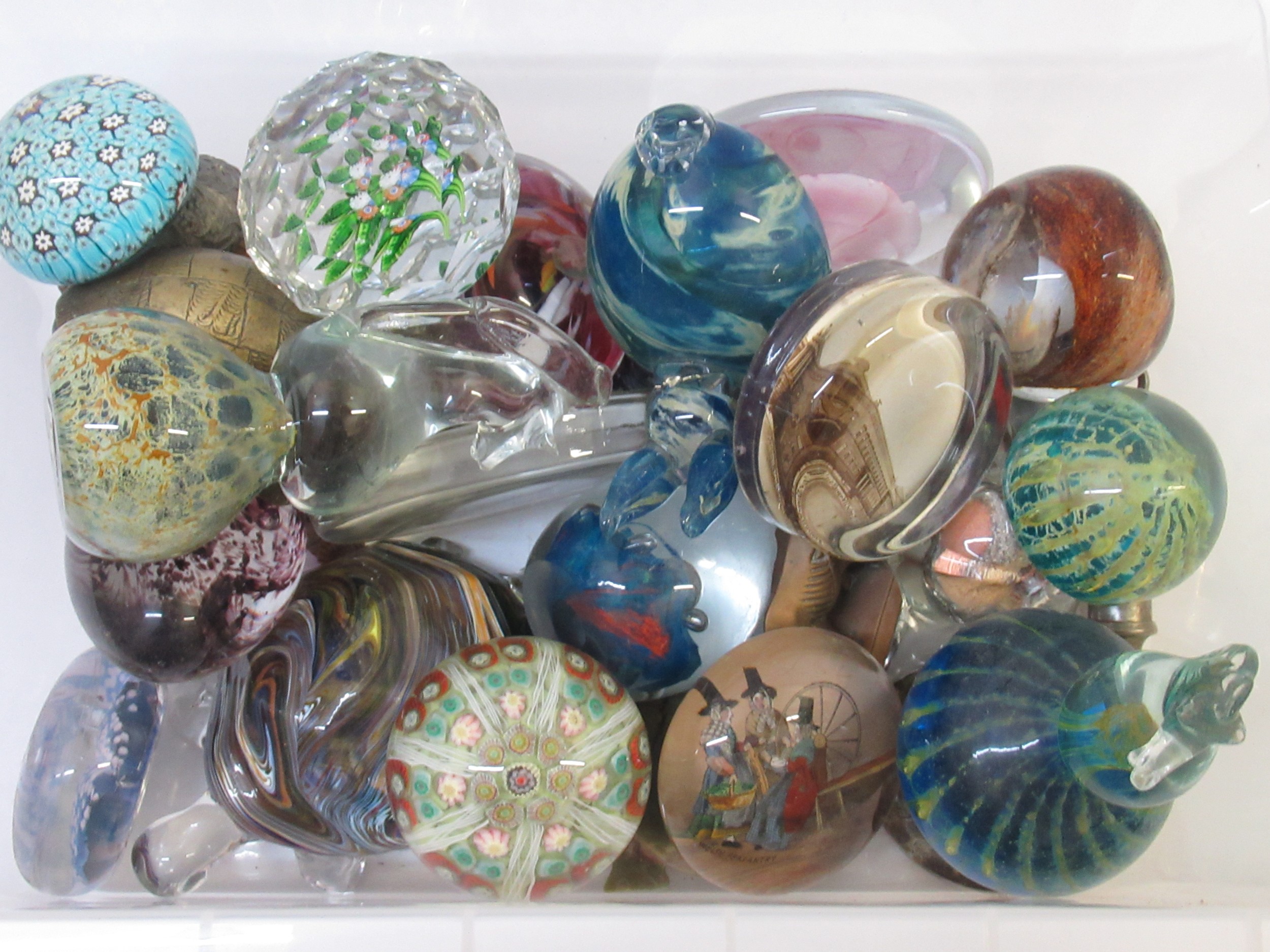 Box containing a quantity of miscellaneous glass paperweights