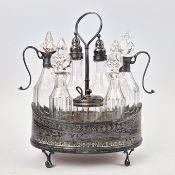 A GEORGIAN SILVER CRUET SET.