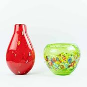 A MURANO STYLE RED GLASS VASE AND A GREEN GLASS BOWL.