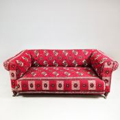 VICTORIAN MAHOGANY CHESTERFIELD SOFA.