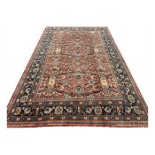 ANTIQUE PERSIAN MAHAL CARPET.