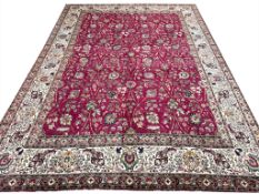 FINE SIGNED PERSIAN SHAH ABBAS DESIGN CARPET.