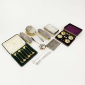 A COLLECTION OF ASSORTED SILVERWARE.