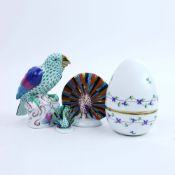 HEREND EGG AND BIRD FIGURES. (4).