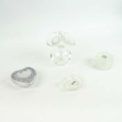 LALIQUE GLASSWARE, A COLLECTION OF ASSORTED ITEMS.