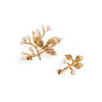 Cairncross of Perth: Two Scottish freshwater pearl 'Rowan Berry' brooches