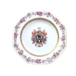 PAIR OF SAMSON OF PARIS ARMORIAL PLATES, ALONG WITH A ROYAL DOULTON LAMBETH STONEWARE BOTTLE VASE