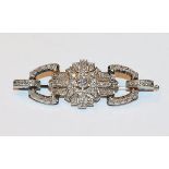 Ausgefallene 14 k Weißgold Brosche mit ca. 77 Diamanten, 9,86 gr., B 5,5 cm, schöne Handarbeit,