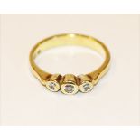 14 k Gelbgold Ring mit 3 Diamanten, 2,9 gr., Gr. 50