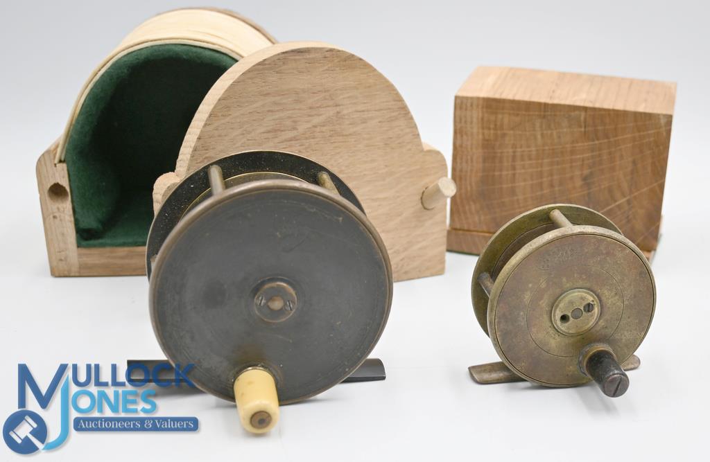 Turnbull, Princes Street, Edinburgh brass plate wind reel, 2 ½" spool, bone handle, constant