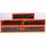 Hornby 'OO' Gauge Coaches BR Ex LNER R4568 x2, R4566, R4567 together with R4473 Pullman