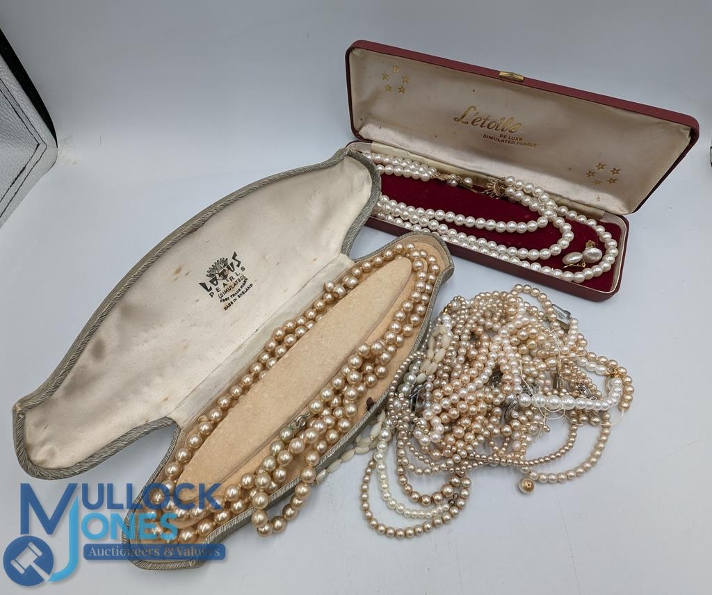 Ladies String of Pearls L'Etoile Simulated Pearls with earrings, cased, Lotus Simulated Pearls