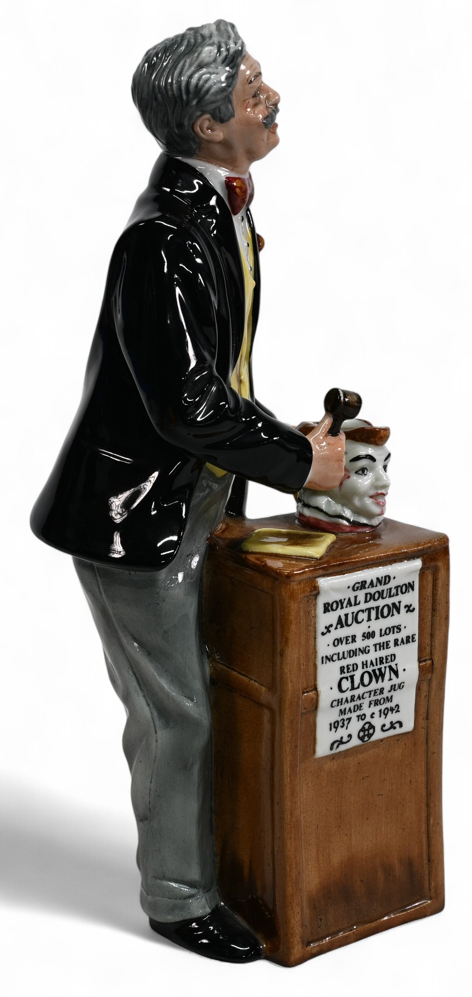 Royal Doulton The Auctioneer - made for the Collectors Club no visible damage - Image 4 of 5