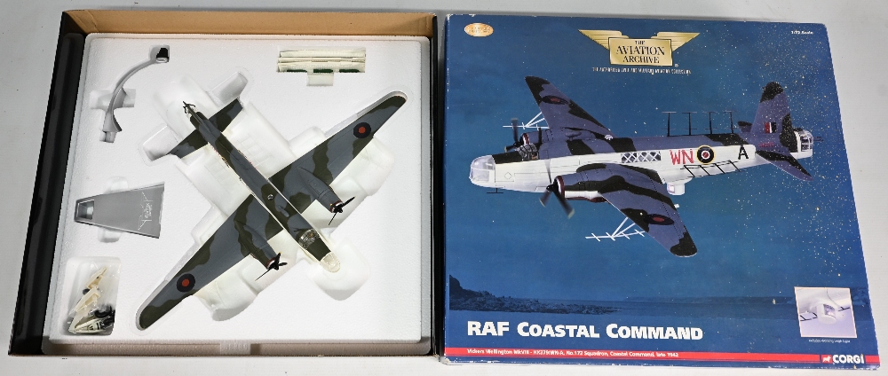 Corgi Aviation Archive Collector Series AA34805 Vickers Wellington Mk VIII Diecast Model RAF Coastal - Image 2 of 3