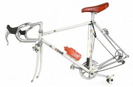Vintage Cinelli Bicycle 21 inch / 53cm comes with Columbus Frame Chrome Head Lugs, Chrome rear