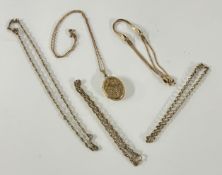 A small collection of 9ct gold jewellery, total weight 21g.