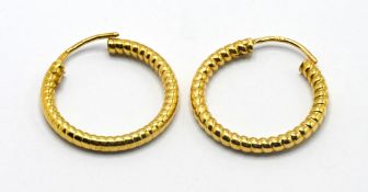 A pair of gold hoop earrings, set in 18ct yellow gold, total weight 3g.