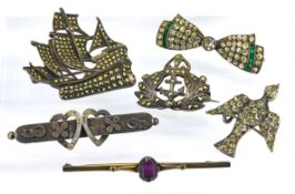 Mixed lot of brooches including marcasite ship etc.