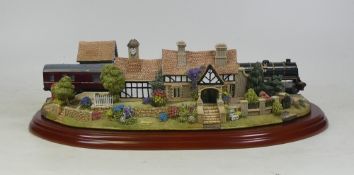 Boxed Lilliput Lane - The Royal Train at Sandringham Code L2517, 34cm Wide