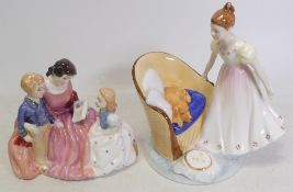 Royal Doulton, Two figures The Bedtime Story HN2059 and Beat You To It HN2871 (2)