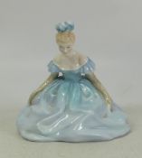 Royal Doulton Lady Figurine Debutante HN2210, 13cm tall