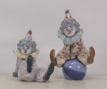Lladro Clowns to include Having A Ball 5813, tired Friend 5812, tallest 18cm Boxed(2)