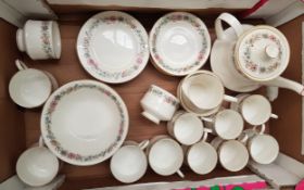 Paragon tea, coffee and dinnerware in the Belinda pattern, 31 pieces (1 tray).