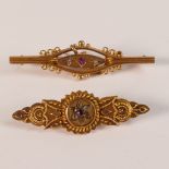 Two Victorian ornate 9ct Gold brooches, 4.8g.