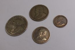 South African coins x 4, various denominations combined 33.43g.