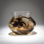 Emile Gallé, Nancy, Vase 'Hellebore', um 1897