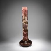 Etablissements Gallé, Nancy, Stangenvase 'Primevères', 1905-08