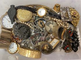 Group of antique and vintage costume jewellery including Victorian lockets, jet brooches, bijouterie