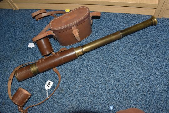 A LARGE FOUR DRAWER BRASS AND LEATHER TELESCOPE, made by Broadhurst Clarkson & Co. Ltd.-London, - Image 1 of 5