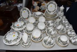 ONE HUNDRED AND SEVENTEEN PIECE ROYAL WORCESTER DINNERWARE 'LAVINIA', pattern no. Z2821,