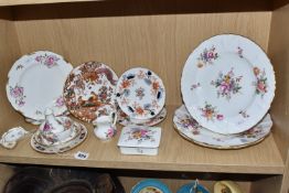 A GROUP OF ROYAL CROWN DERBY CERAMICS to include a group of 'Derby Posies' items comprising three